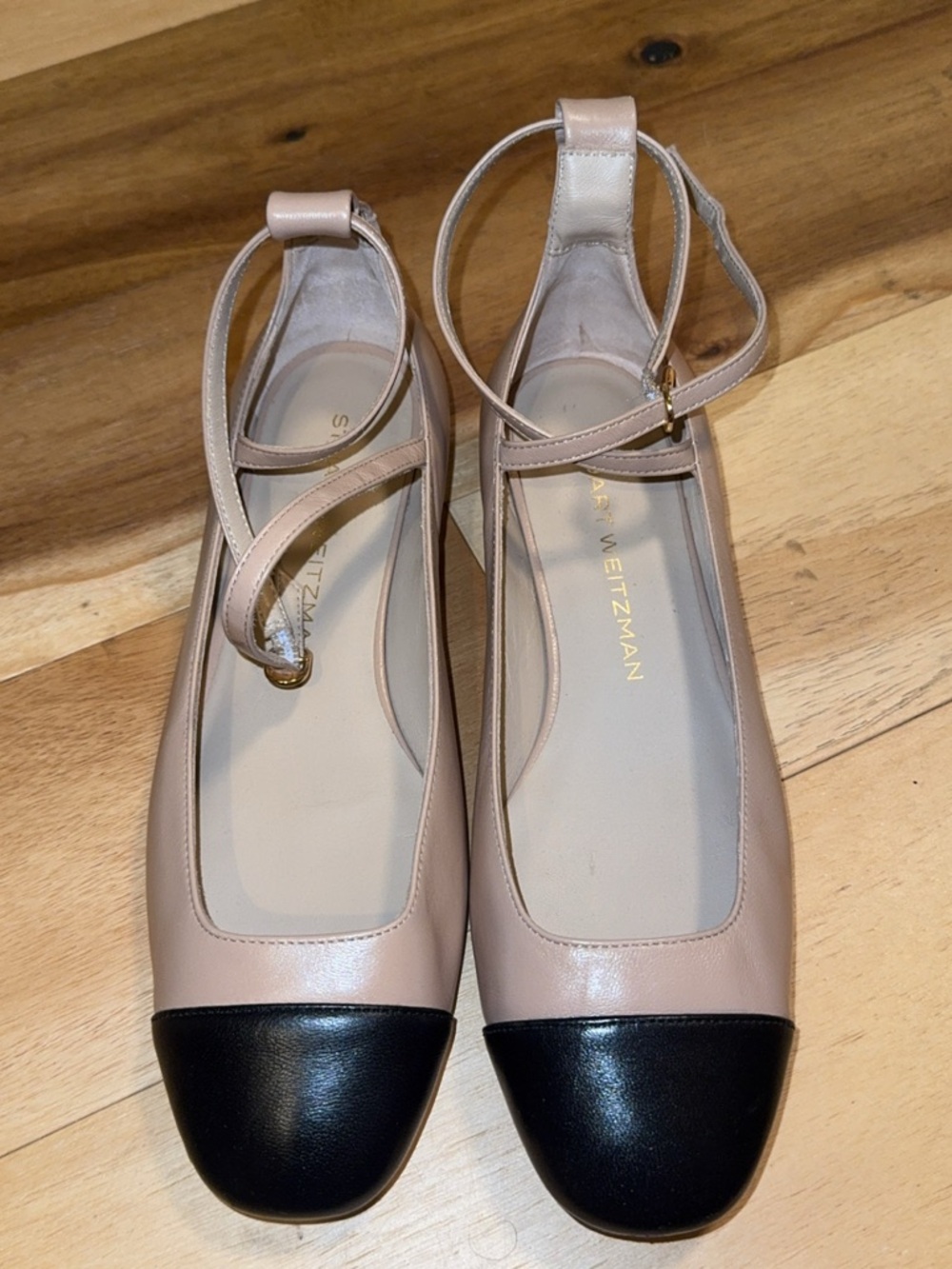 Stuart Weitzman Leather Wrap Ballet flats